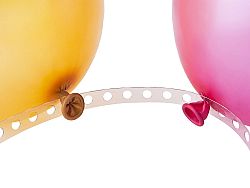 PartyDeco Átlátszó lufi girland 5 m
